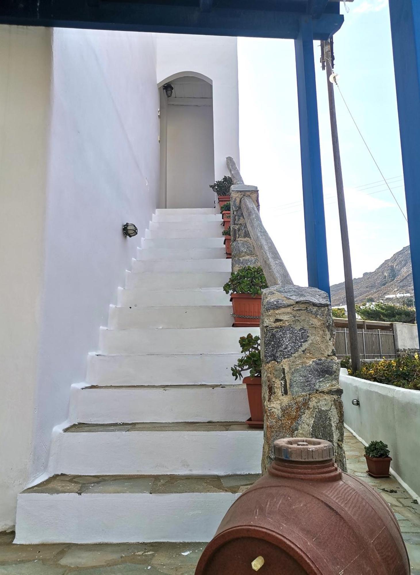Maroussa'S Apartments Rámos Exterior photo